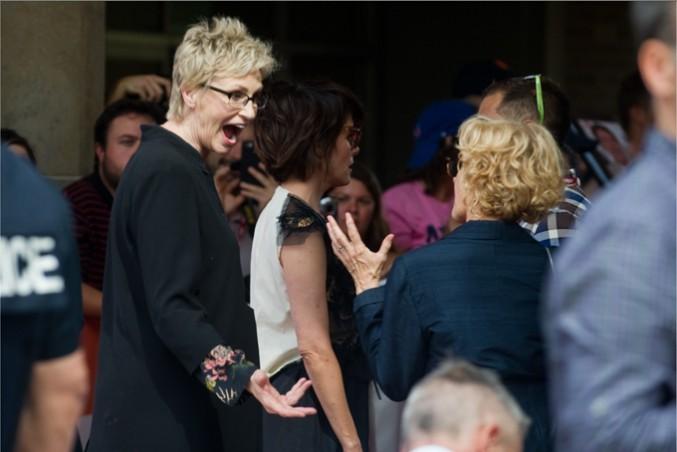 Jane Lynch, having fun! PHOTO: ANDREJ IVANOV