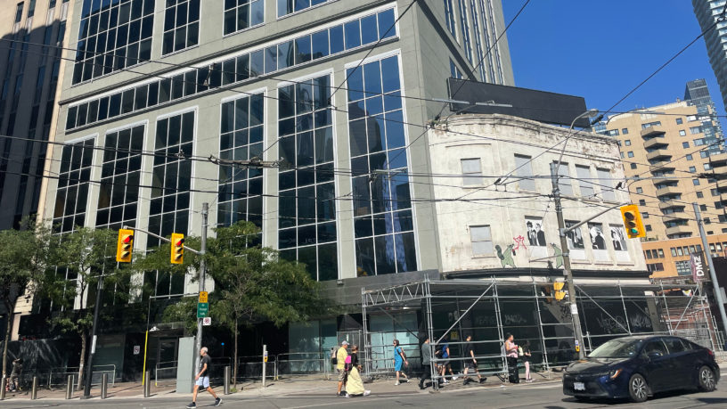 Entrance to Toronto Metropolitan University (TMU)